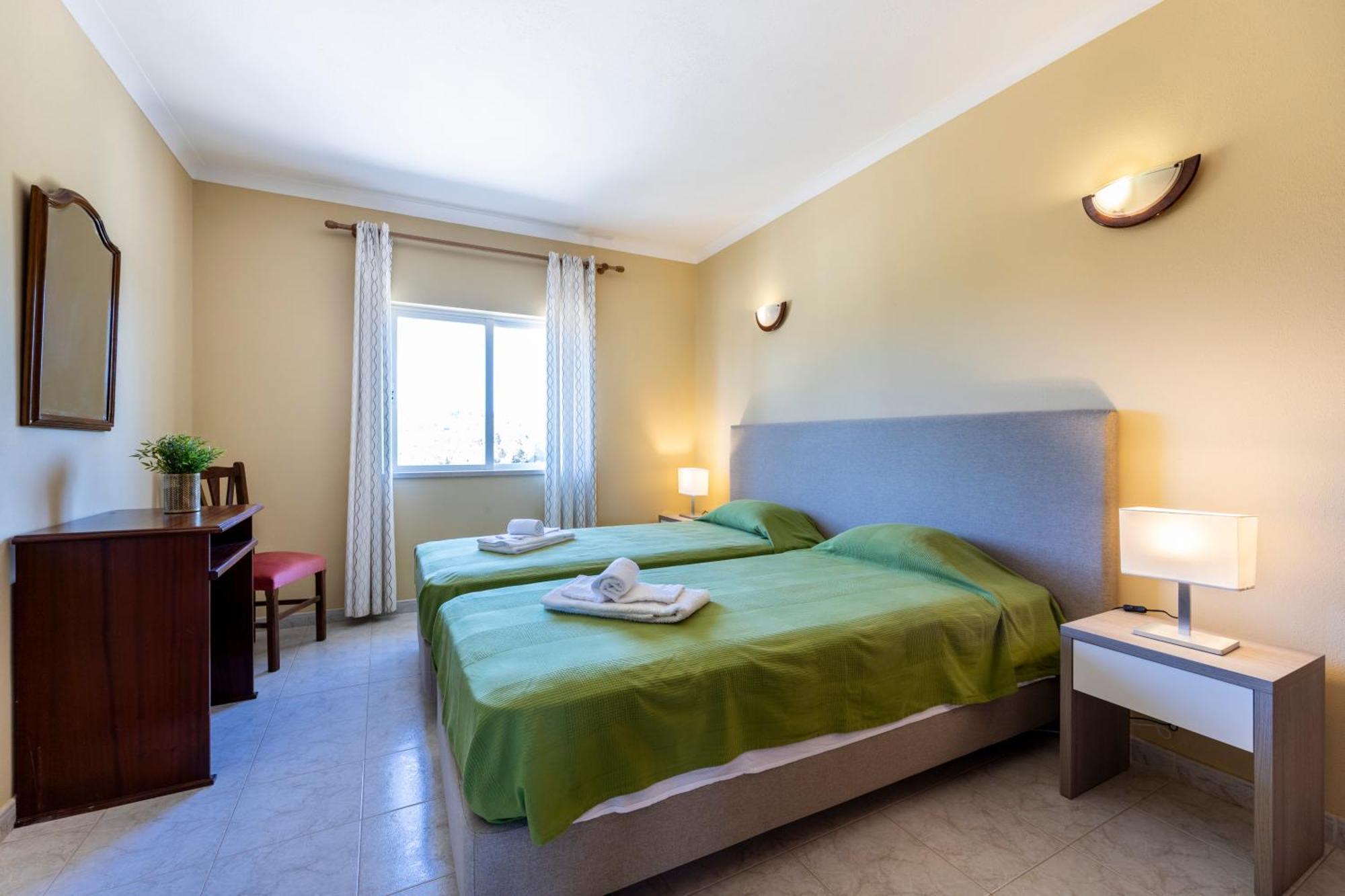 Apartamento Meia Praia Lagos Dış mekan fotoğraf